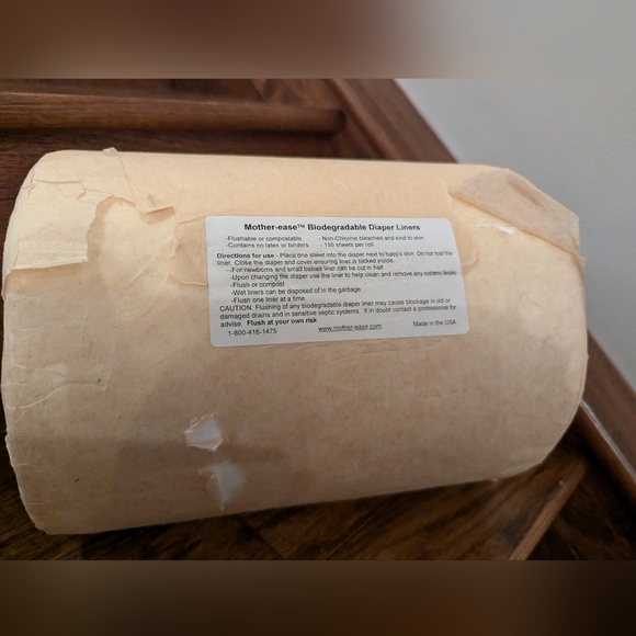 Mother ease Flushable Diaper Liners 150 Sheet Roll - Picture 2 of 2